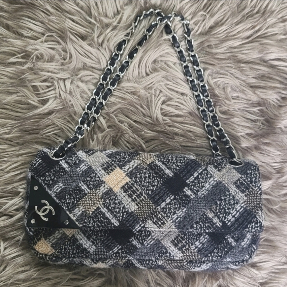 Chanel tweed handbag